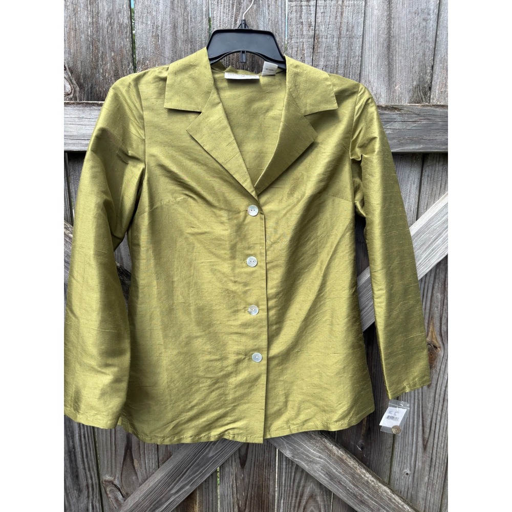VTG Bloomingdales 100% Silk Shacket Blazer Sage Green Button Front Size 8 FM6479
